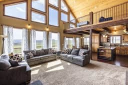 Bearadise Retreat" w/ Ideal Beach Access, Private Hot Tub & Multiple Game Rooms! - Image 2
