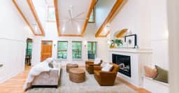 Creekside Cottage" w/ Rustic Cabin (Sleeps 25) - Image 4