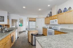 North Shore Farms; Private Beach! Private Hot Tub! Huge Lawn! - Image 2