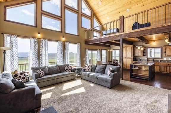 Bearadise Retreat" w/ Ideal Beach Access, Private Hot Tub & Multiple Game Rooms! - Image 2