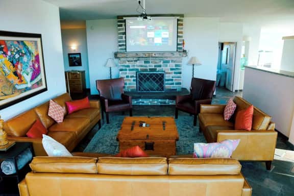 North Shore Farms; Private Beach! Private Hot Tub! Huge Lawn! - Image 4