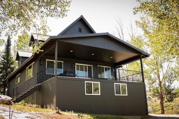 White Pines Cabin - Image 1